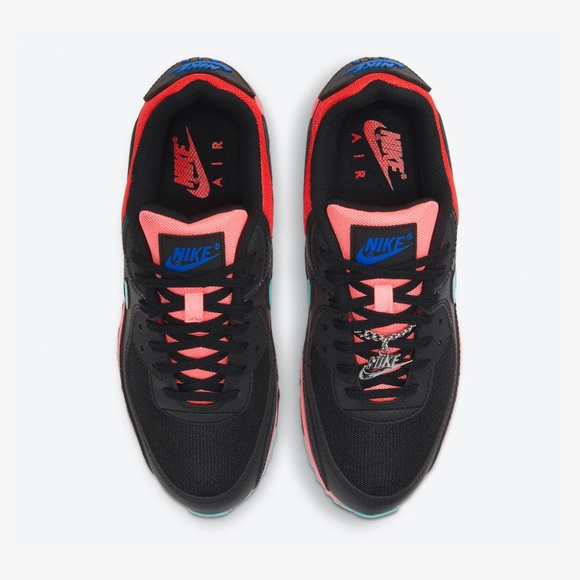 Nike Women's Air Max 90 - Black - Picture 3 of 4